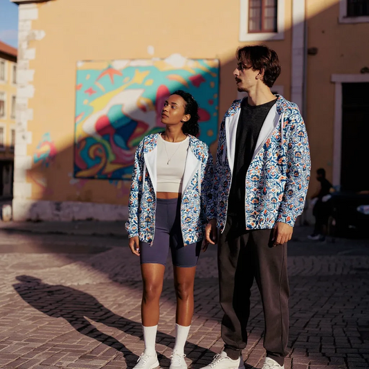 Sudadera con capucha y cremallera genderless